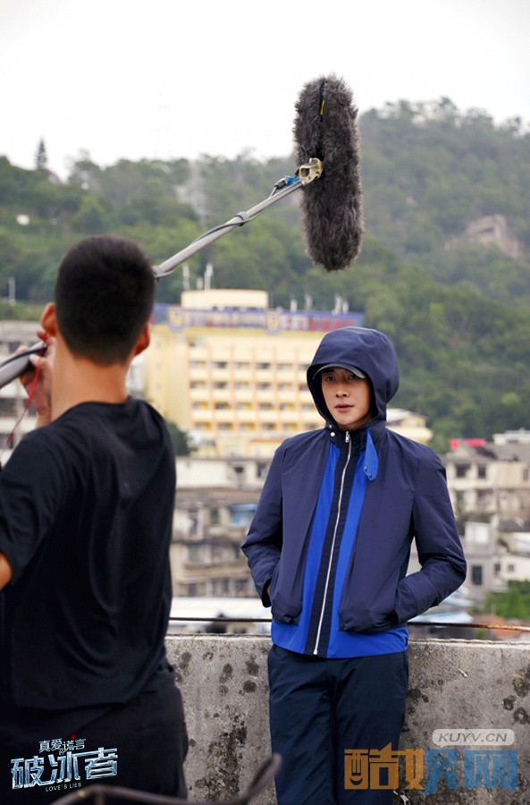 真爱的谎言之破冰者片场照