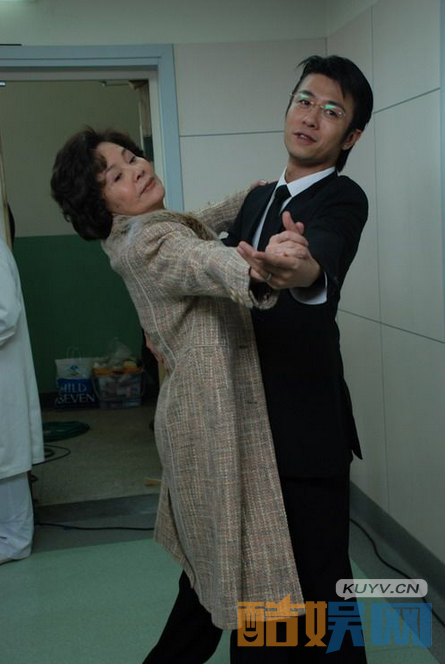  林申个人经历  林申个人资料简介   林申写真、杂志、生活照欣赏   