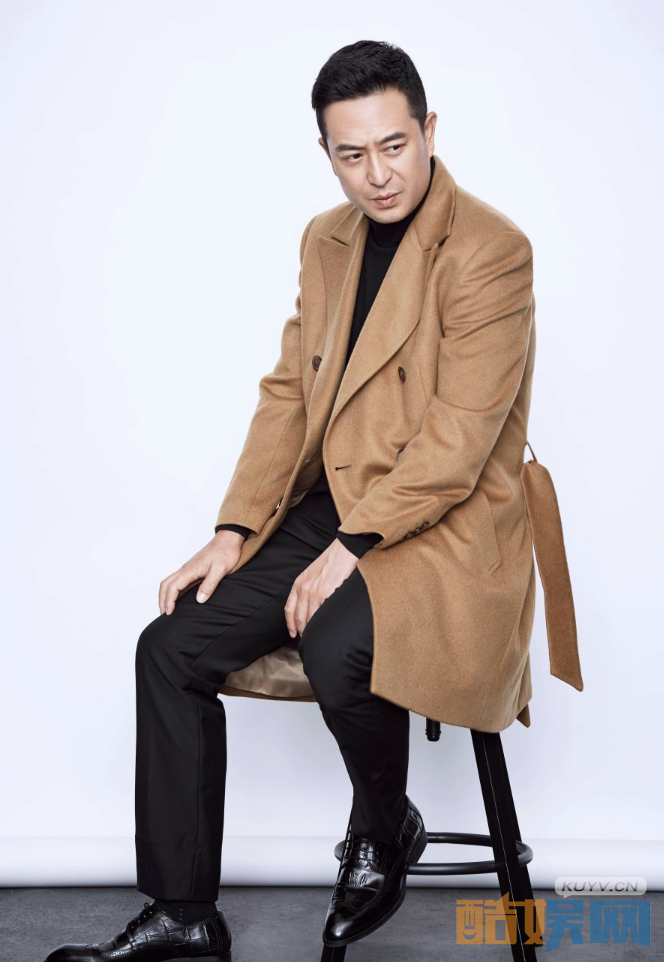 张嘉译个人经历 张嘉译个人资料简介 张嘉译写真、杂志、生活照欣赏