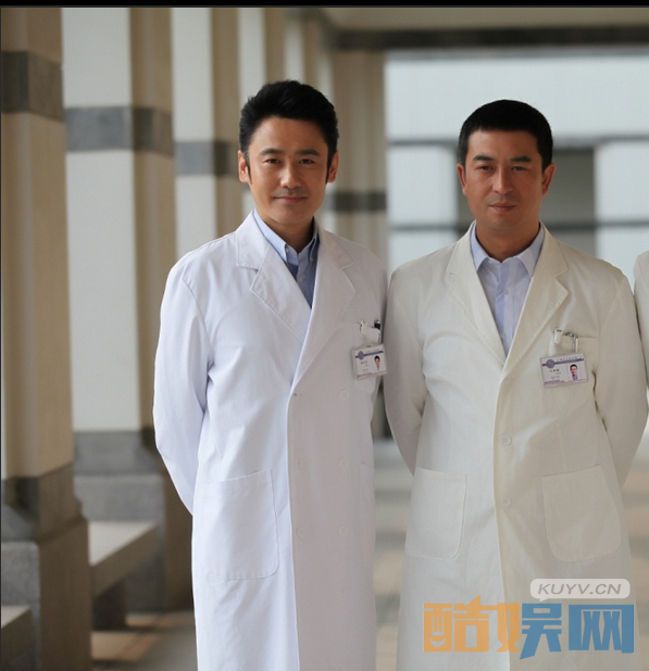 张嘉译个人经历   张嘉译个人资料简介 张嘉译写真、杂志、生活照欣赏  