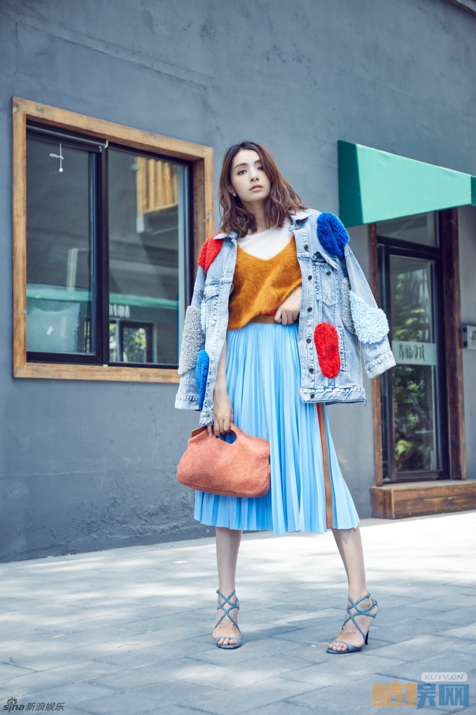 麦迪娜时尚街拍