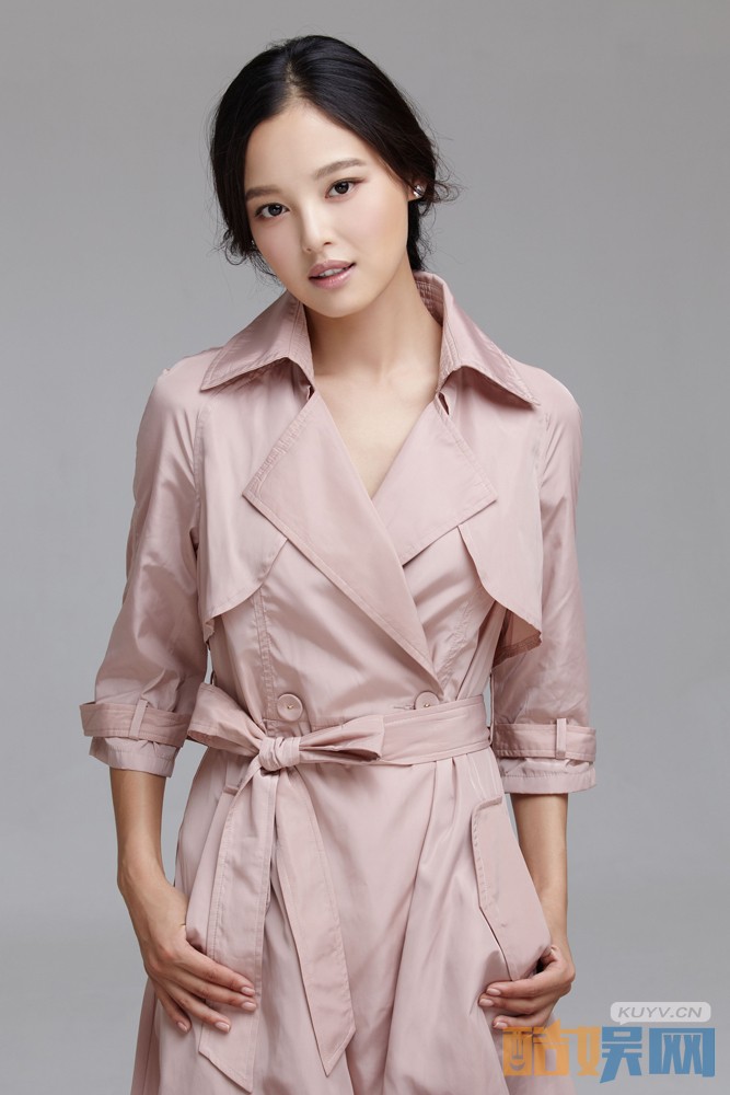 辛芷蕾俏丽写真