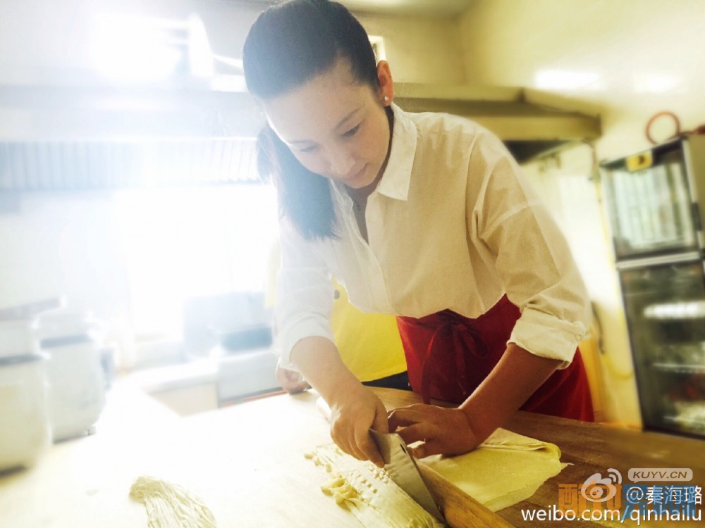  白鹿原仙草是谁演的？白鹿原仙草扮演者秦海璐个人资料、写真、生活照欣赏