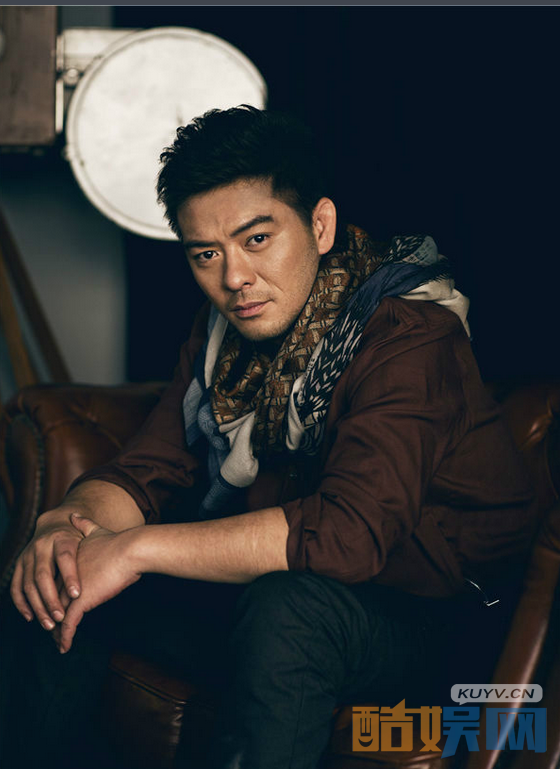 被催眠的催眠师李正阳是谁演的？被催眠的催眠师李正阳扮演者鲍鲲个人资料、写真、生活照欣赏
