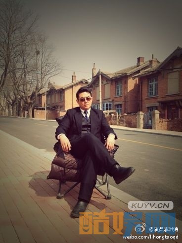 李洪涛片场照写真