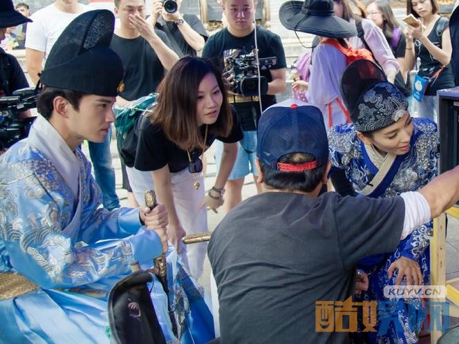 锦衣夜行片场照