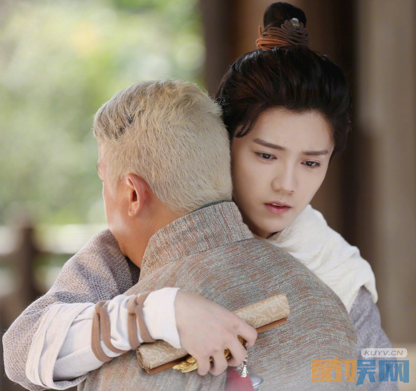 择天记第1-2集预告 长生下山逆天改命   长生出手相救徐有容