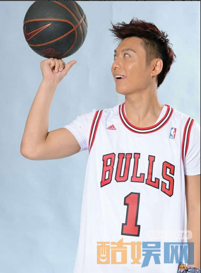 御姐归来何一坤是谁演的？御姐归来何一坤的扮演者侯京健个人资料、写真、生活照欣赏