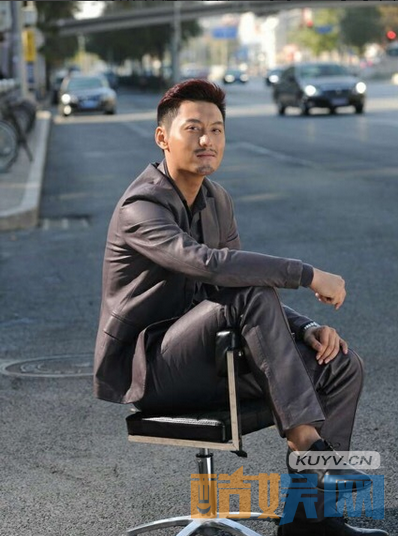 御姐归来何一坤是谁演的？御姐归来何一坤的扮演者侯京健个人资料、写真、生活照欣赏