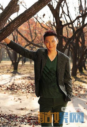 御姐归来何一坤是谁演的？御姐归来何一坤的扮演者侯京健个人资料、写真、生活照欣赏