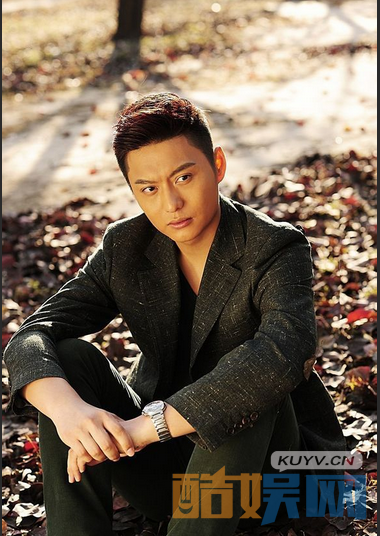 御姐归来何一坤是谁演的？御姐归来何一坤的扮演者侯京健个人资料、写真、生活照欣赏