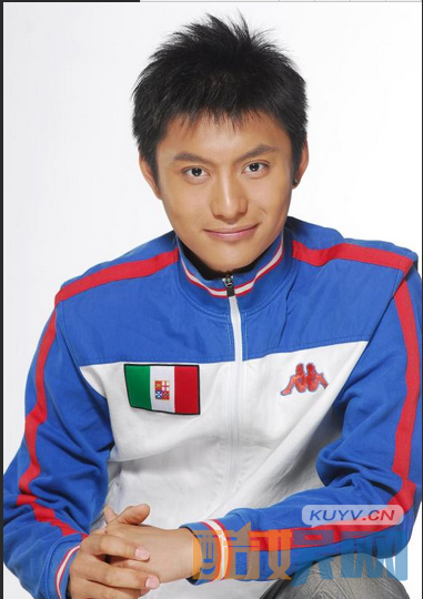 御姐归来何一坤是谁演的？御姐归来何一坤的扮演者侯京健个人资料、写真、生活照欣赏