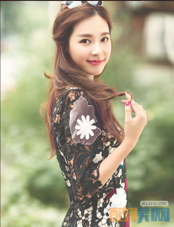  御姐归来胡娜是谁演的 御姐归来胡娜扮演者吴佳尼个人资料、写真、生活照欣赏