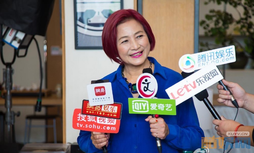 《小情人》片场照