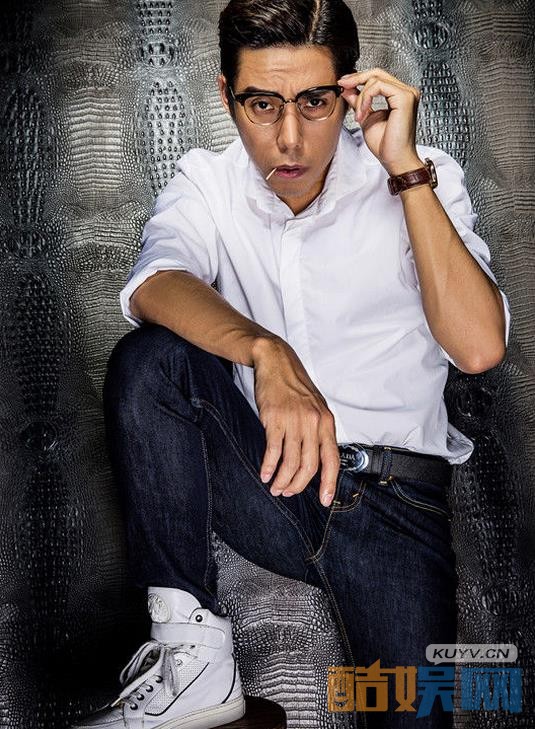 求婚大作战大雄老师是谁演的？求婚大作战大雄老师扮演者杨金赐个人资料、写真、生活照欣赏