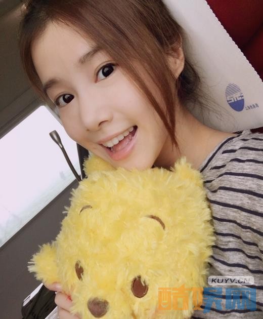 繁星四月闵四月妈妈的远房侄女闵一蓉是谁演的？繁星四月闵一蓉扮演者李佳颖个人资料、写真、生活照欣赏