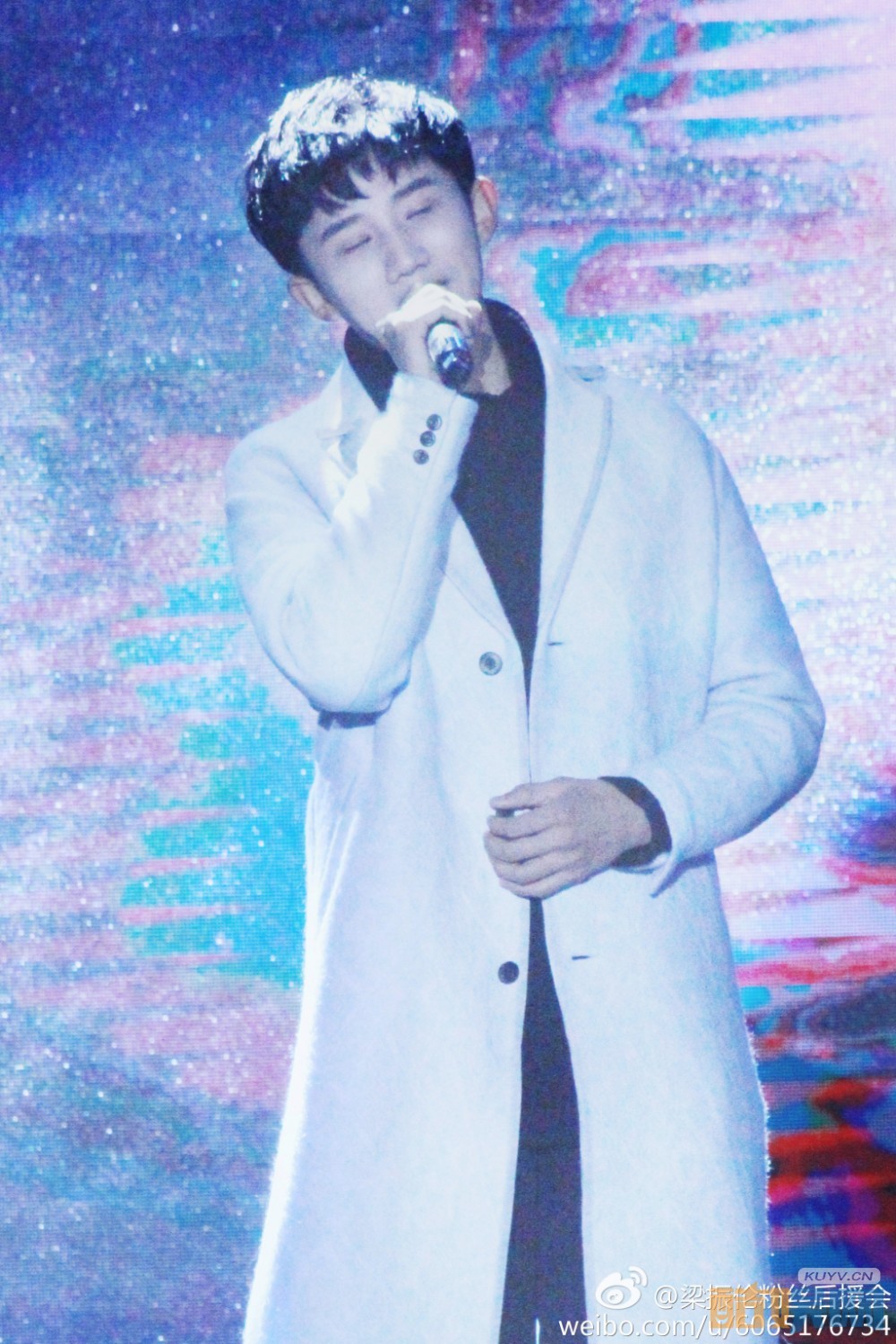 梁振伦参加活动写真