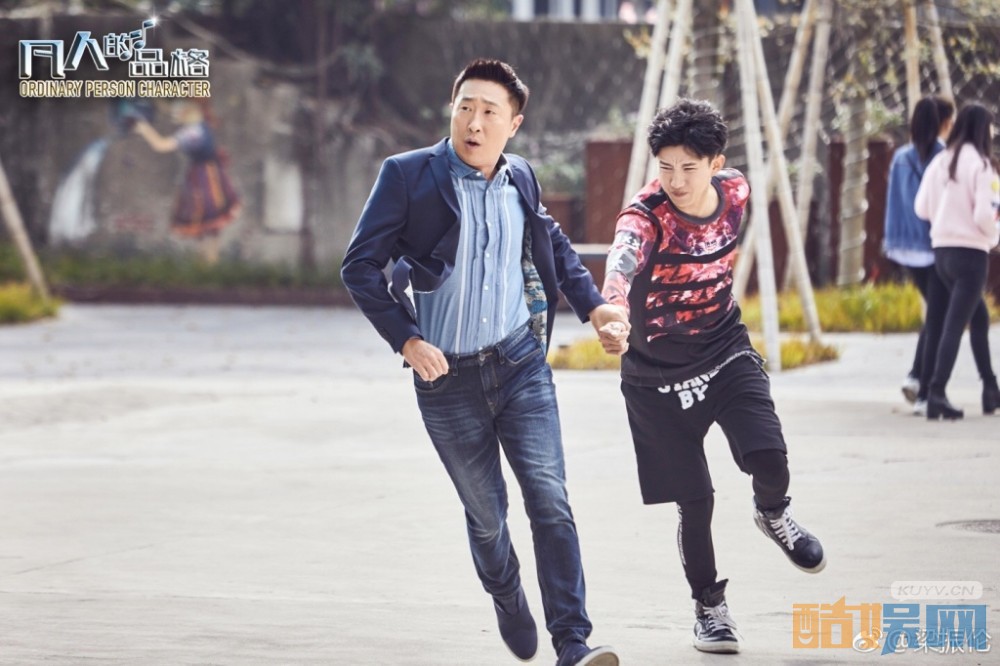 梁振伦《凡人的品格》剧照写真