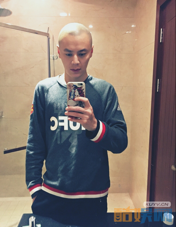 王厦个人经历 王厦个人资料简介 王厦写真、生活照、活动照欣赏