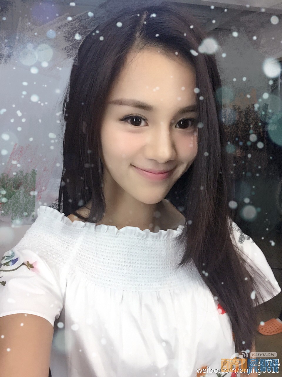 安悦溪生活照写真