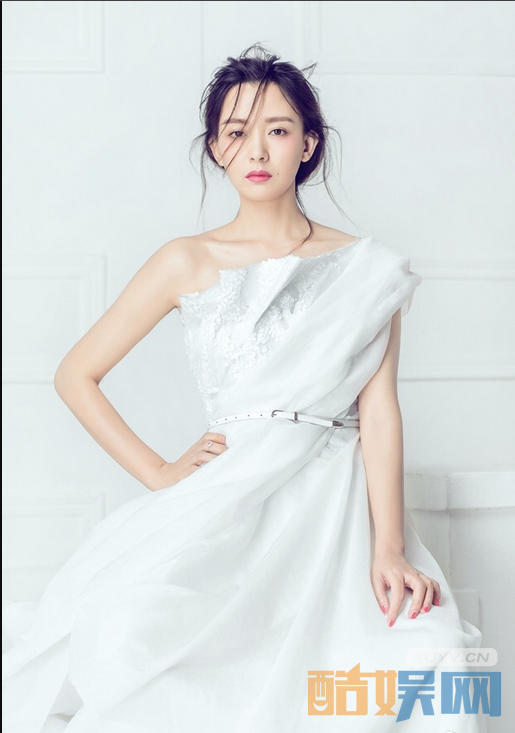 周奇奇个人经历  周奇奇个人资料简介 周奇奇写真、杂志、街拍、生活照欣赏  