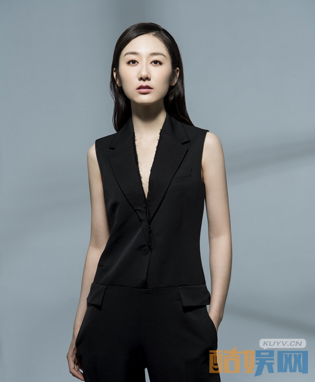 蒋方婷个人经历  蒋方婷个人资料简介  蒋方婷写真、生活照、活动照欣赏