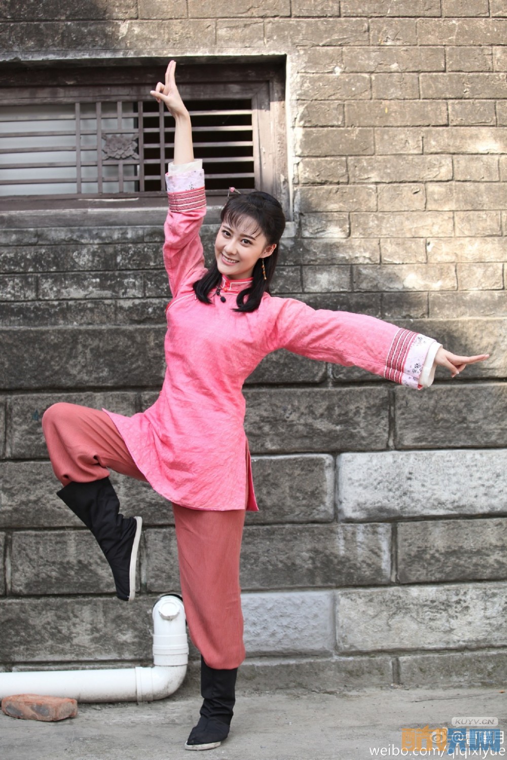 曹曦月《一年级》剧照写真