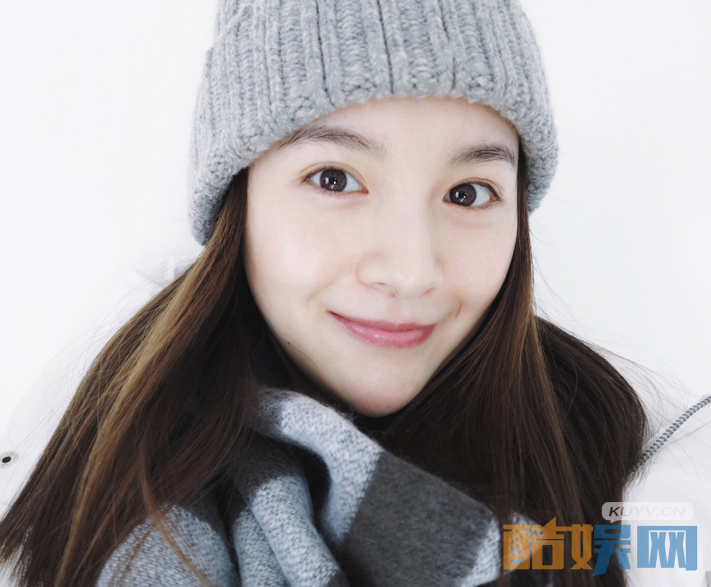 李依伊个人经历  李依伊个人资料简介   李依伊写真、生活照、活动照欣赏 