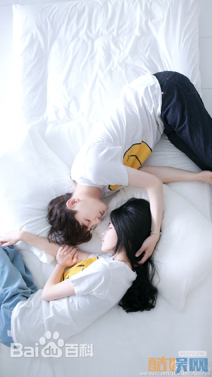 白鹿《这个冬天你恋爱了吗》剧照写真