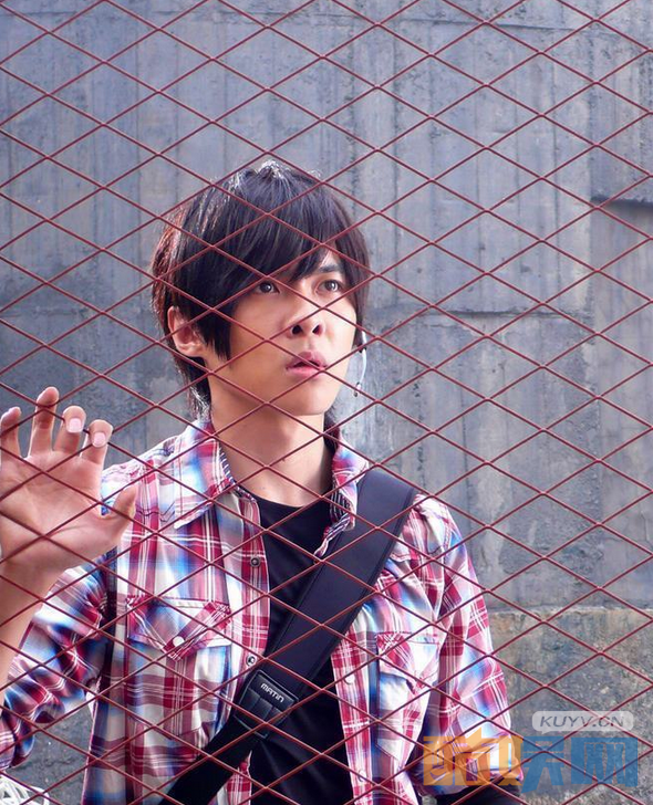  唐禹哲个人经历  唐禹哲个人资料简介  唐禹哲个人写真、杂志、生活照、活动照欣赏