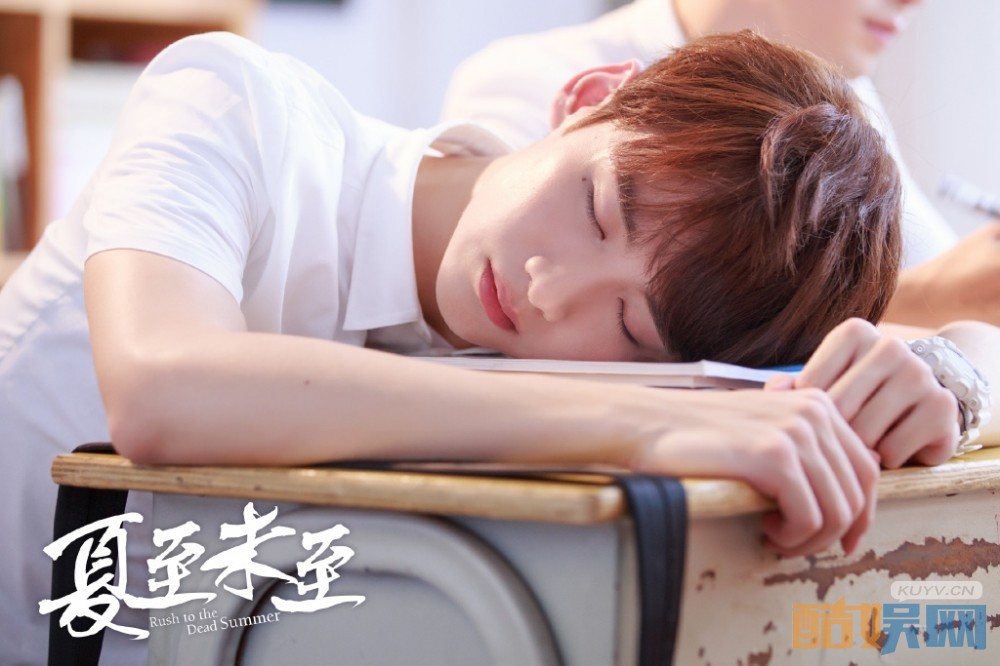 夏至未至陆之昂是谁演的 夏至未至陆之昂的扮演者白敬亭个人资料、写真、生活照欣赏