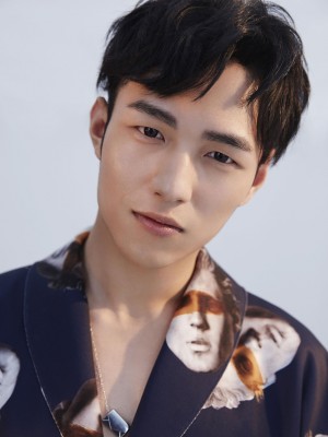 杨业明