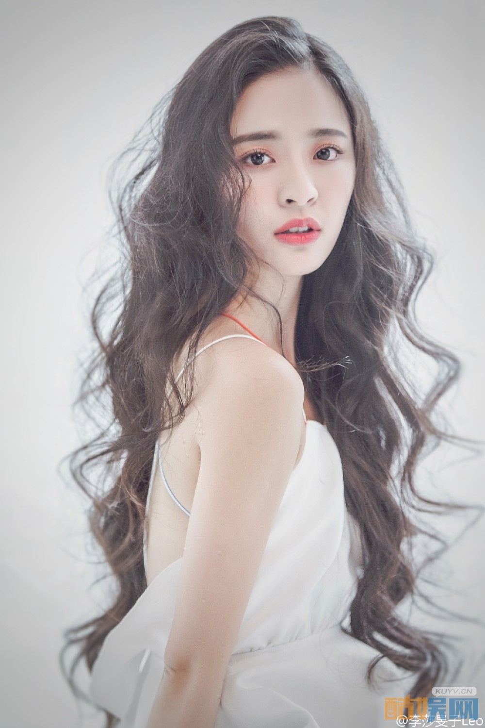 李莎旻子俏丽写真