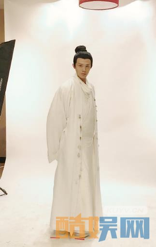 《凤囚凰》片场照