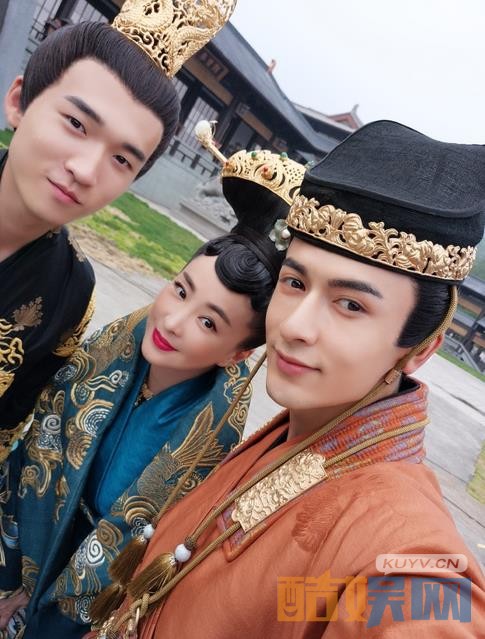 《凤囚凰》片场照