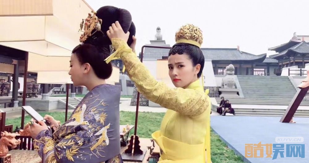 《凤囚凰》片场照