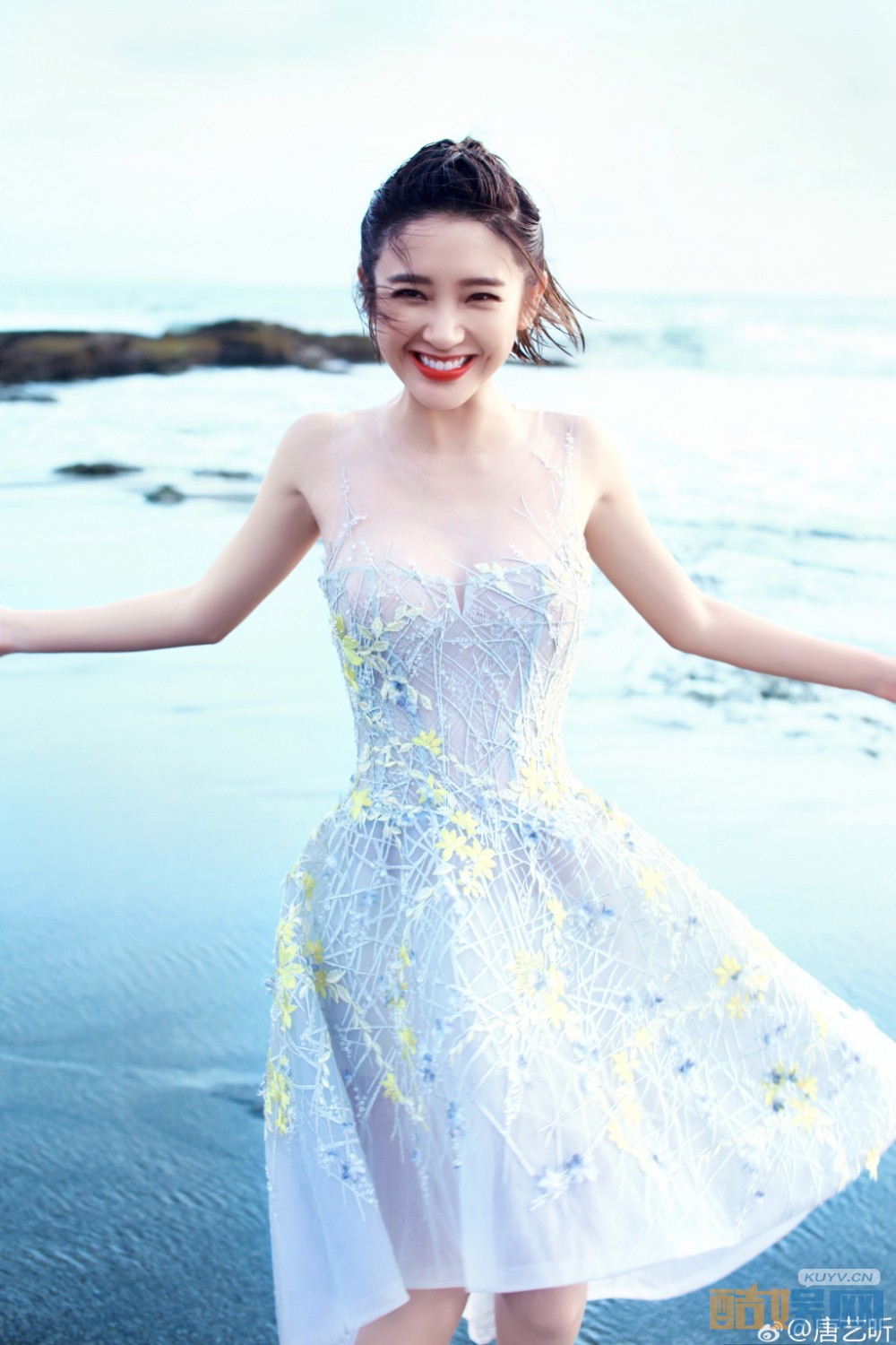 军师联盟曹丕的皇后郭照是谁演的 军师联盟曹丕的皇后郭照扮演者唐艺昕个人资料、写真、生活照欣赏