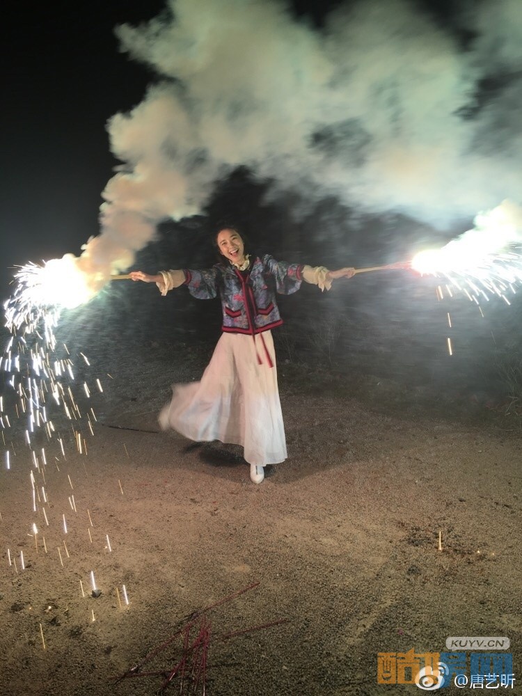 军师联盟曹丕的皇后郭照是谁演的 军师联盟曹丕的皇后郭照扮演者唐艺昕个人资料、写真、生活照欣赏