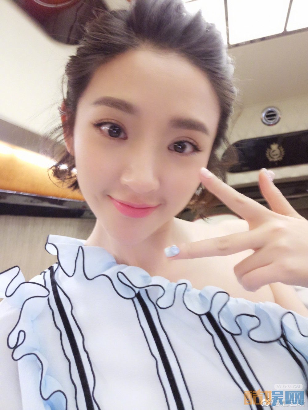 军师联盟曹丕的皇后郭照是谁演的 军师联盟曹丕的皇后郭照扮演者唐艺昕个人资料、写真、生活照欣赏