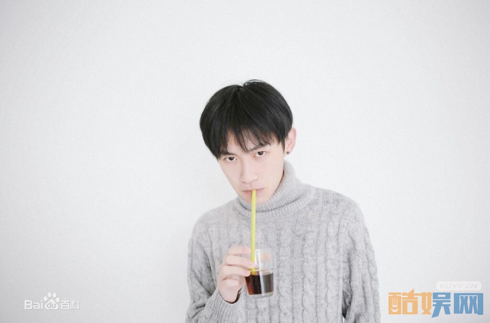 查杰杂志写真