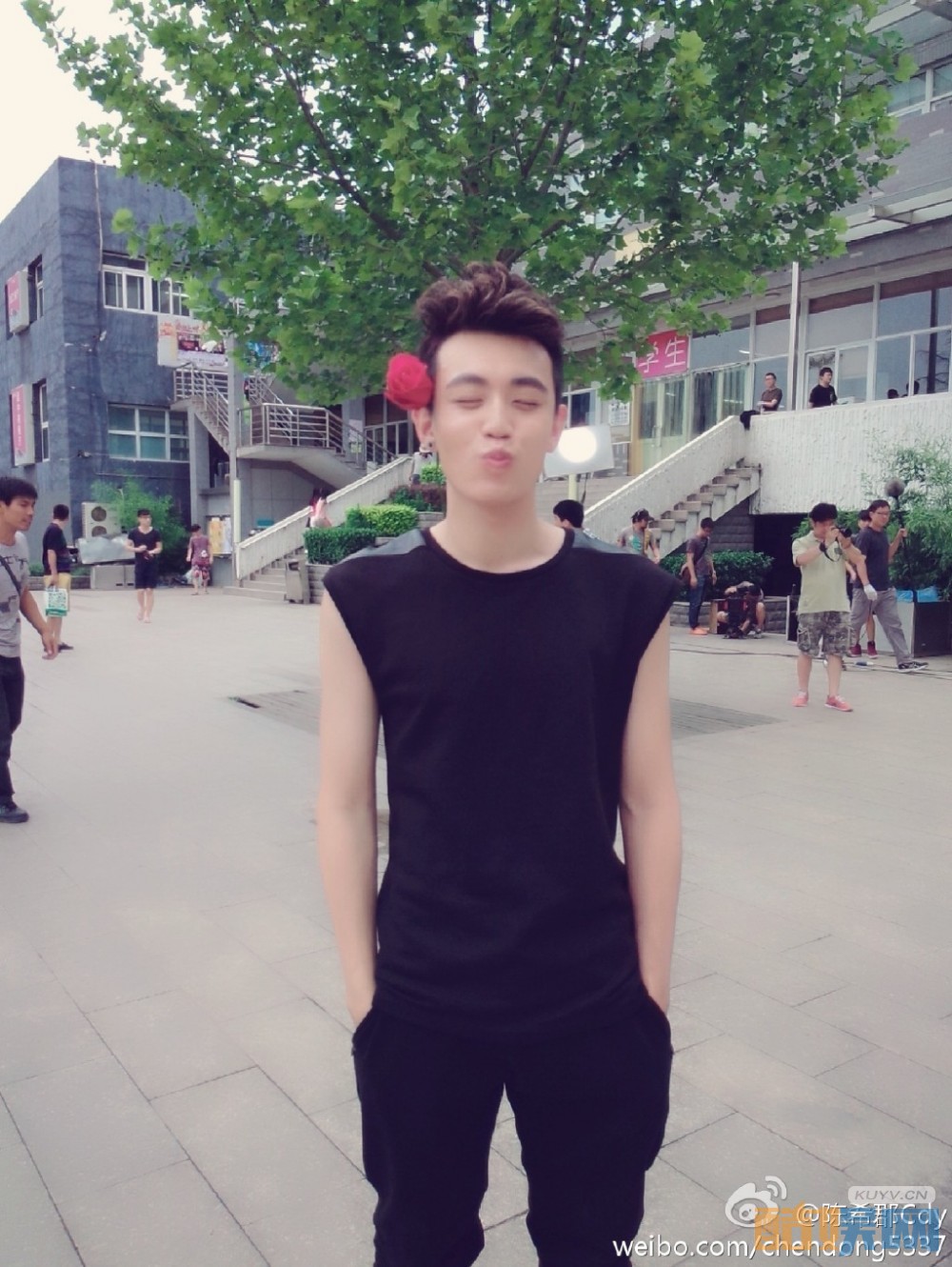 陈希郡片场照写真