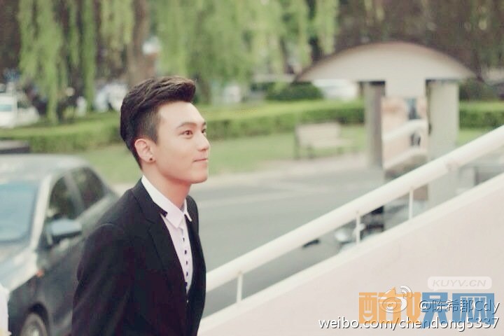 陈希郡《女不强大天不容》剧照写真