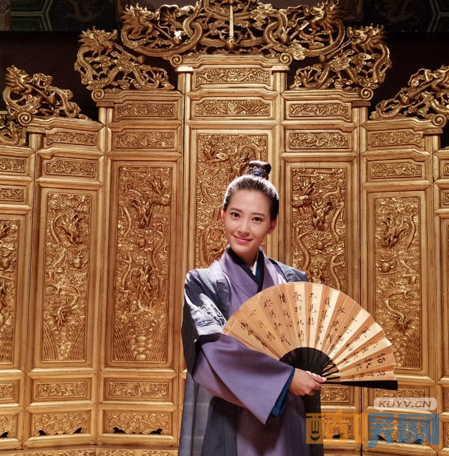 秦子越个人经历  秦子越个人资料简介  秦子越写真、杂志、生活照、活动照欣赏   