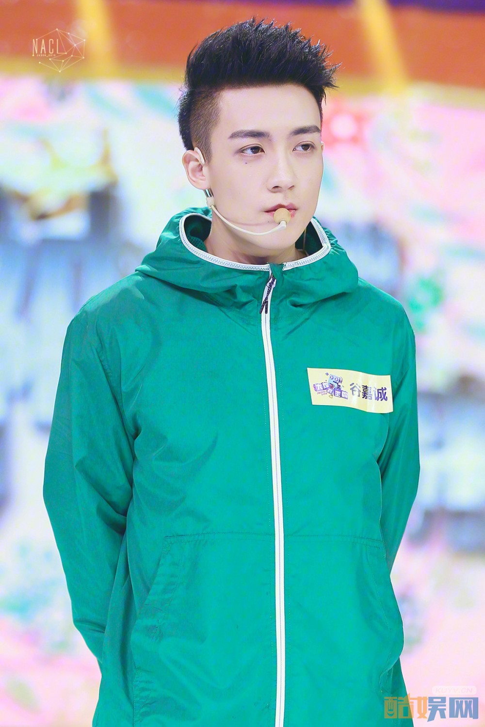 谷嘉诚参加综艺写真