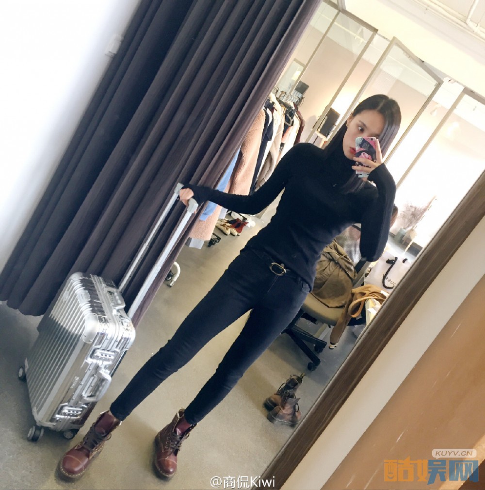 夏至未至七七的经济人Carol是谁扮演的 夏至未至七七的经济人Carol扮演者商侃个人资料、写真、生活照欣赏