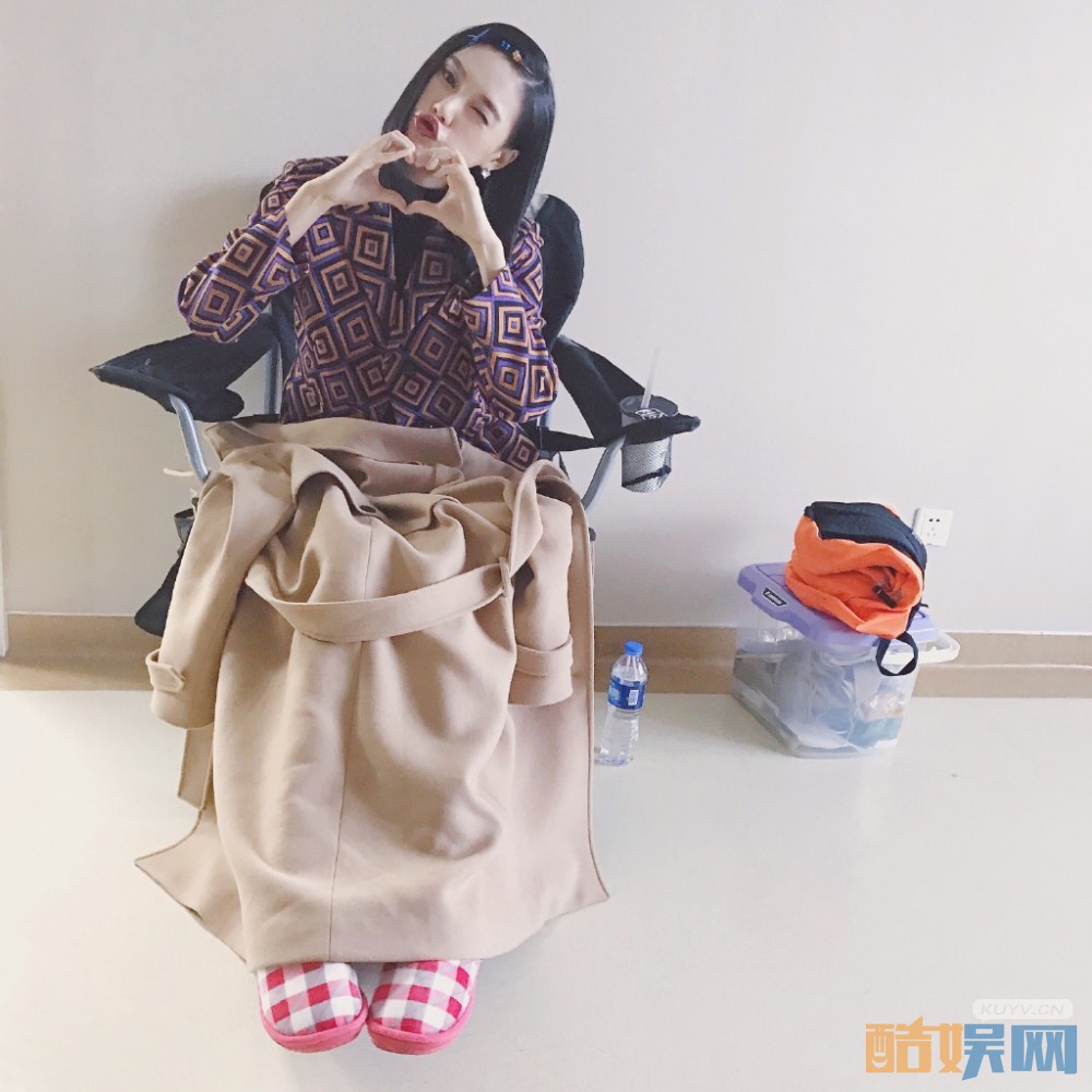 夏至未至七七的经济人Carol是谁扮演的 夏至未至七七的经济人Carol扮演者商侃个人资料、写真、生活照欣赏