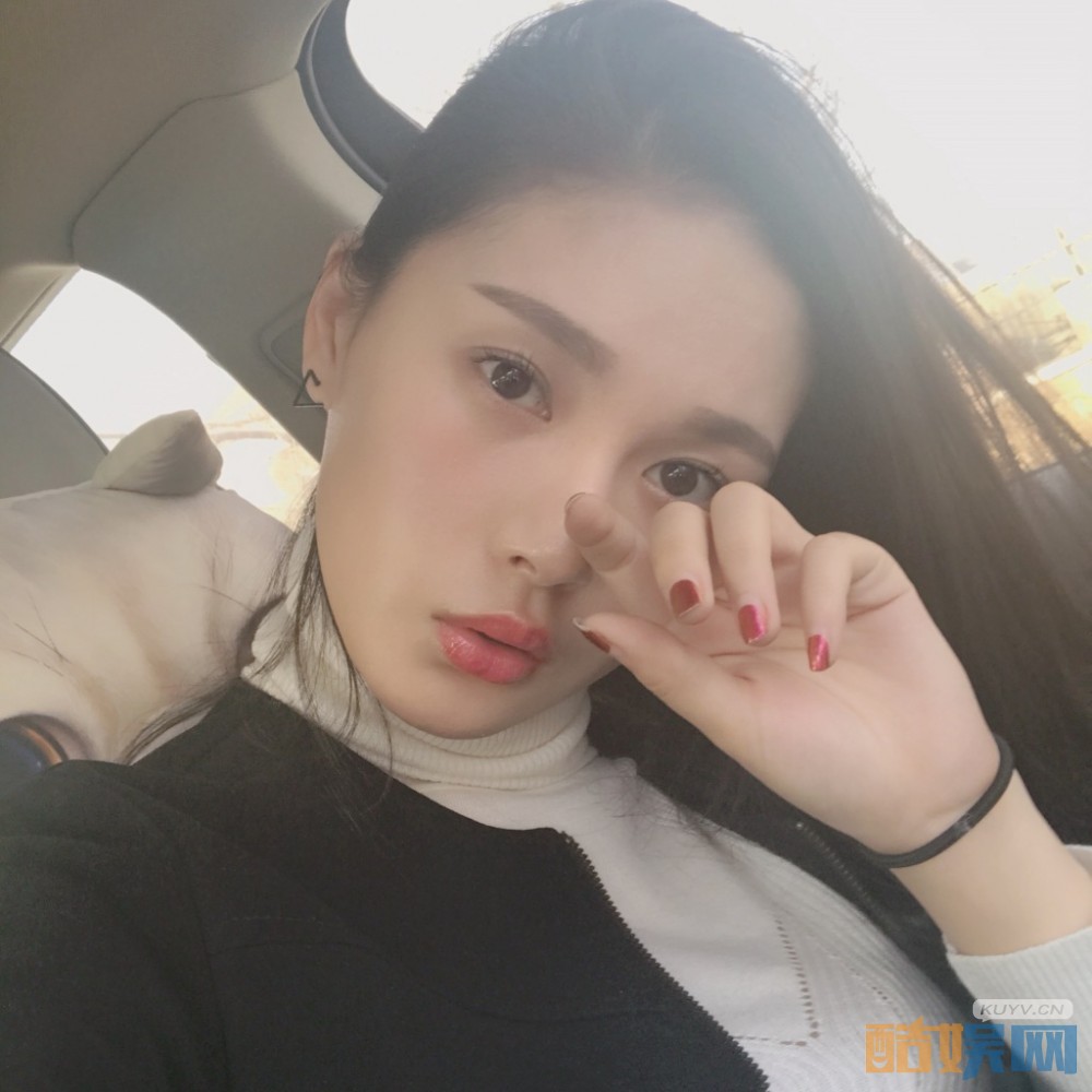 夏至未至七七的经济人Carol是谁扮演的 夏至未至七七的经济人Carol扮演者商侃个人资料、写真、生活照欣赏