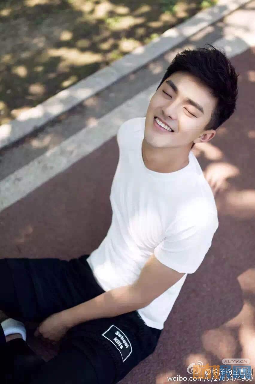 徐洋帅气写真