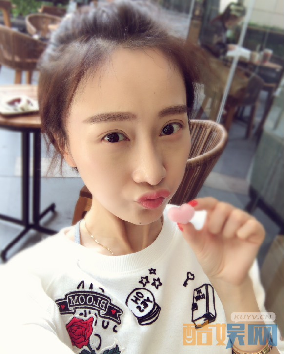  将军在上张贵妃是谁扮演的？将军在上张贵妃扮演者肖涵个人资料、写真、杂志、生活照、活动照欣赏