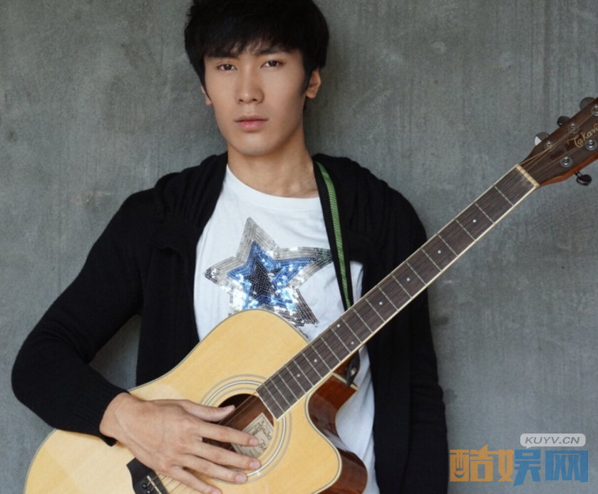 胡森个人经历  胡森个人资料简介  胡森写真、杂志、生活照、活动照欣赏  